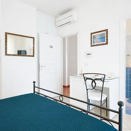 Cuore Del Cilento Relais&retreat Couette-café Castellabate