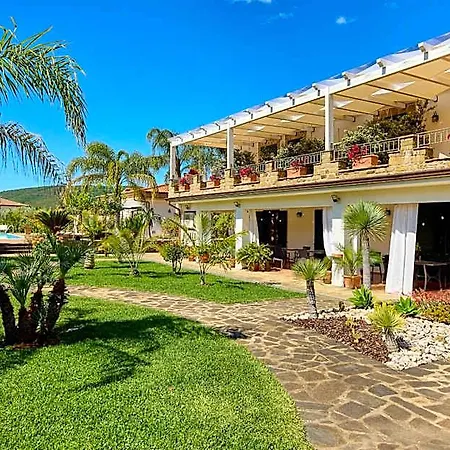 Cuore Del Cilento Relais&retreat - Nature&relax לינה וארוחת בוקר קסטלבאטה