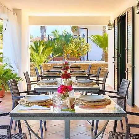 Cuore Del Cilento Relais&retreat - Nature&relax לינה וארוחת בוקר קסטלבאטה