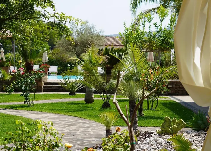 Cuore Del Cilento Relais&retreat 卡斯特拉巴特